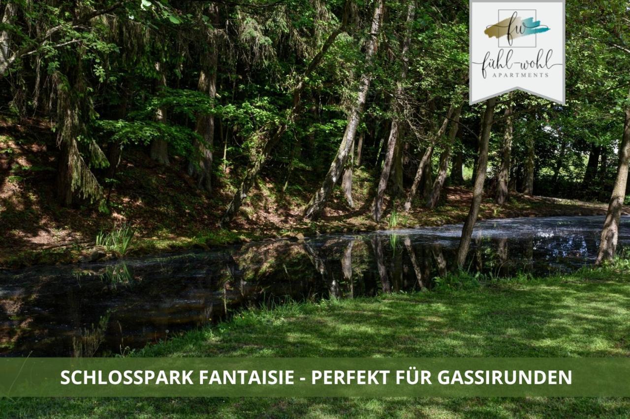 Ferienhaus Fantaisie - Wohnen Nahe Schlosspark -Stadtgrenze Bayreuth Fuer 1-5 Pers, Hunde Willkommen, Voll Eingezaeunt Eckersdorf Exterior photo